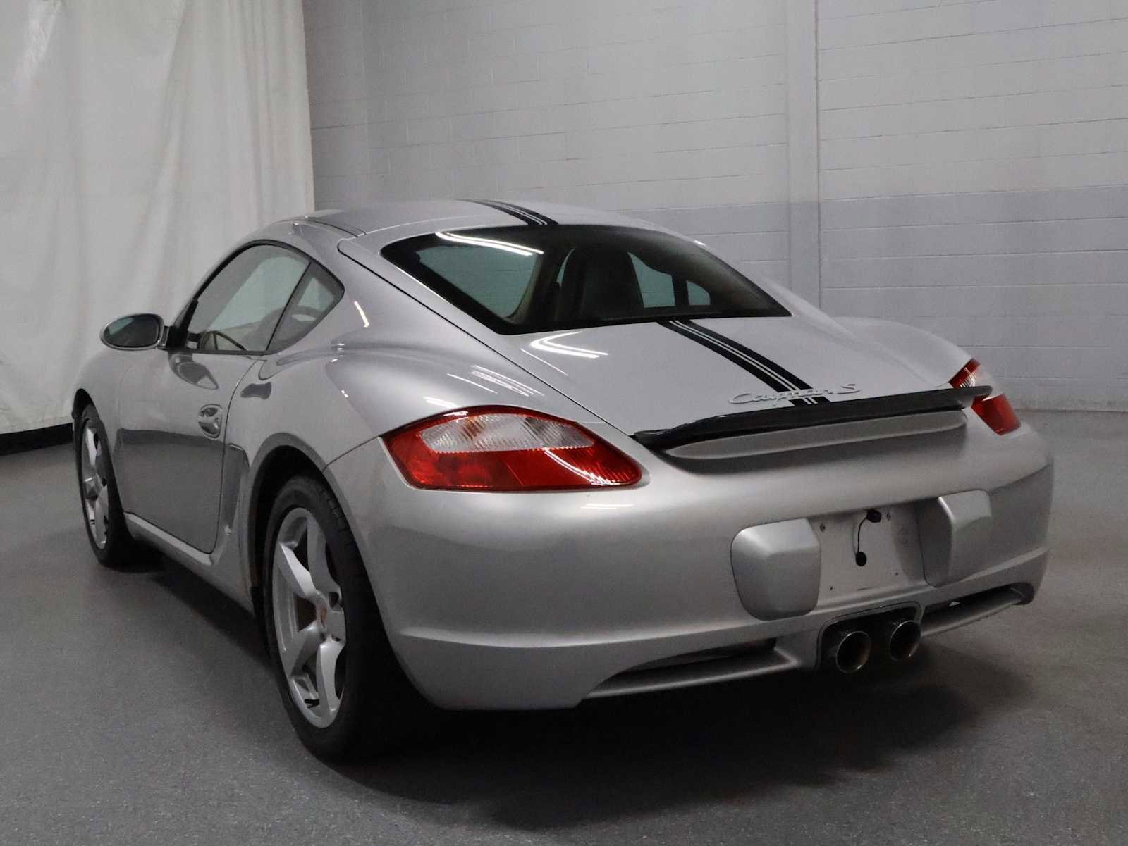 Used 2006 Porsche Cayman S RWD image 3