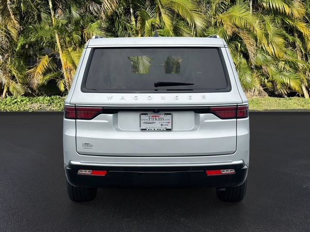 Used 2025 Jeep Wagoneer 4WD image 7
