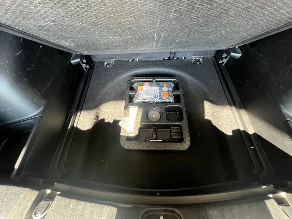 Used 2021 Jeep Compass Latitude image 30