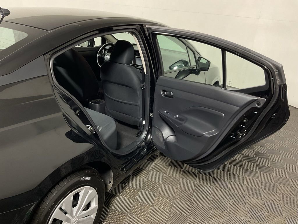 Used 2023 Nissan Versa S w/ Trunk Package FWD image 32