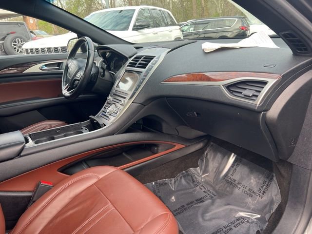 Used 2019 Lincoln MKZ Reserve image 28