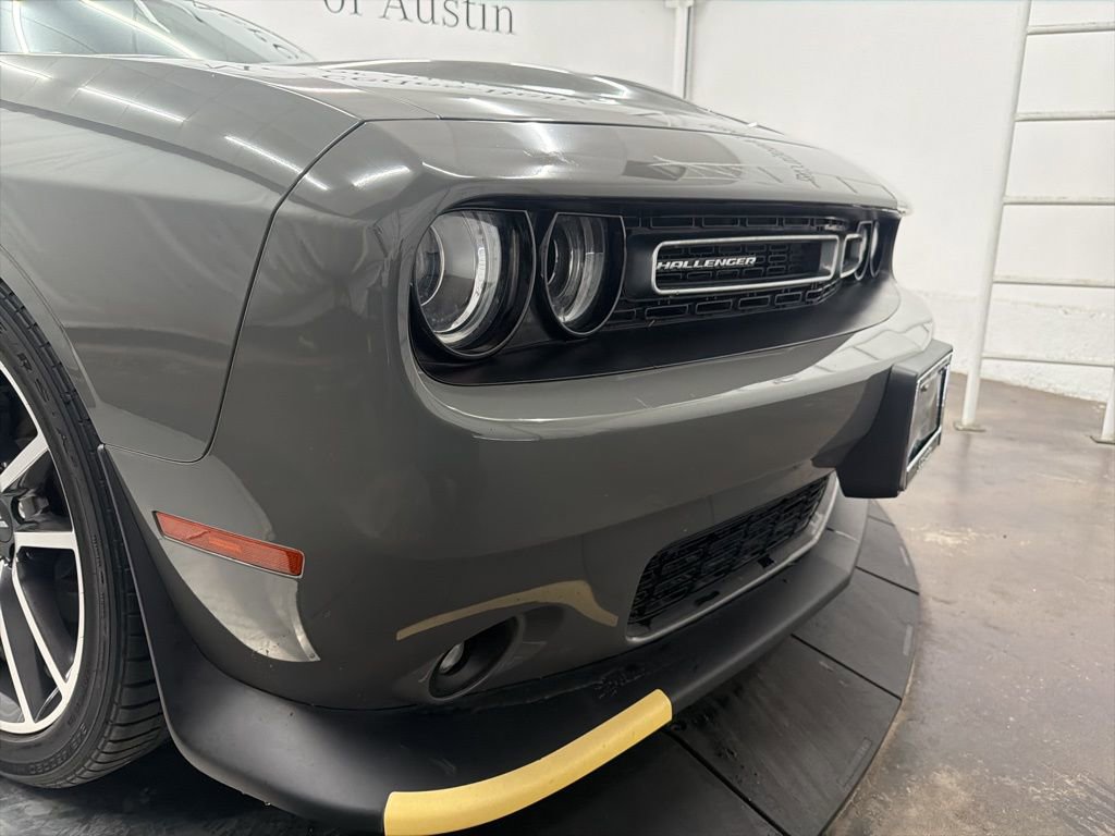 Used 2023 Dodge Challenger R/T w/ Plus Package image 10