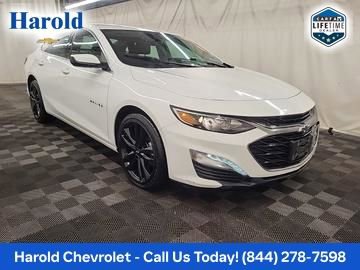 Used 2024 Chevrolet Malibu LT w/ Sport Edition FWD image 2