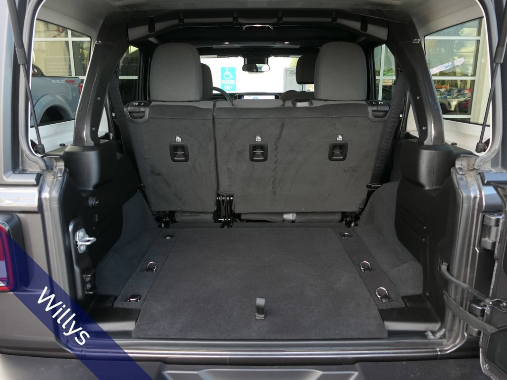 Used 2024 Jeep Wrangler Unlimited Sport AWD/4WD image 25