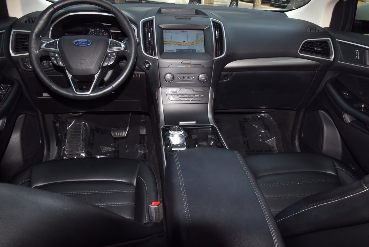 Used 2020 Ford Edge SEL w/ Convenience Package FWD image 16