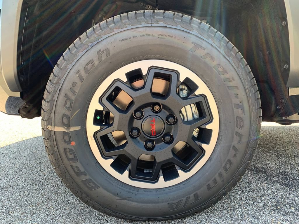 New 2026 Toyota Tacoma TRD Off-Road AWD/4WD image 31