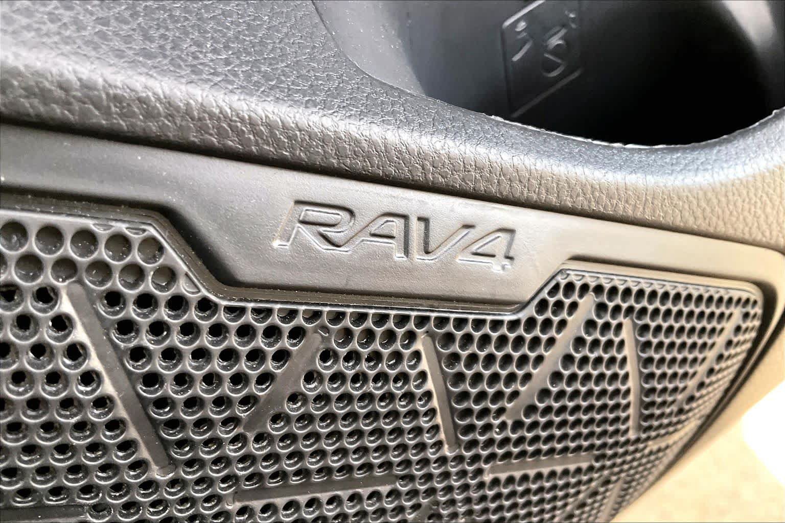 Used 2025 Toyota RAV4 XLE Premium w/ Weather Package AWD/4WD image 10