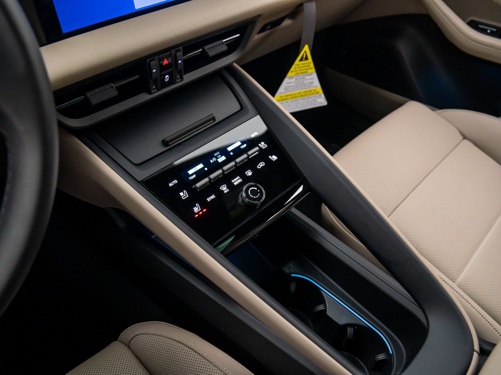 New 2026 Porsche Macan 4 Electric AWD/4WD image 13