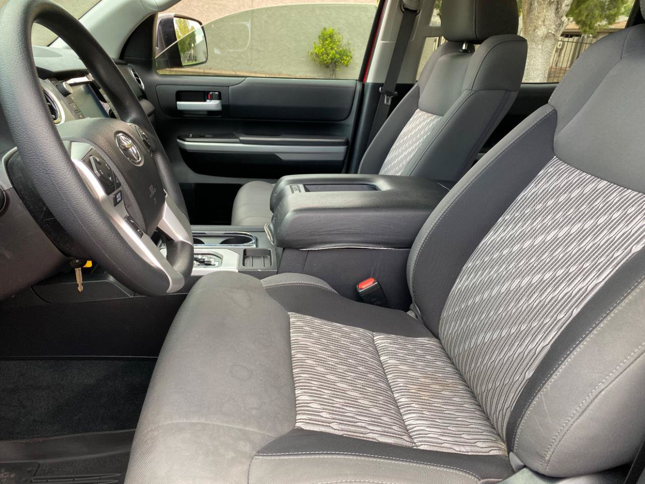 Used 2021 Toyota Tundra SR5 RWD image 32