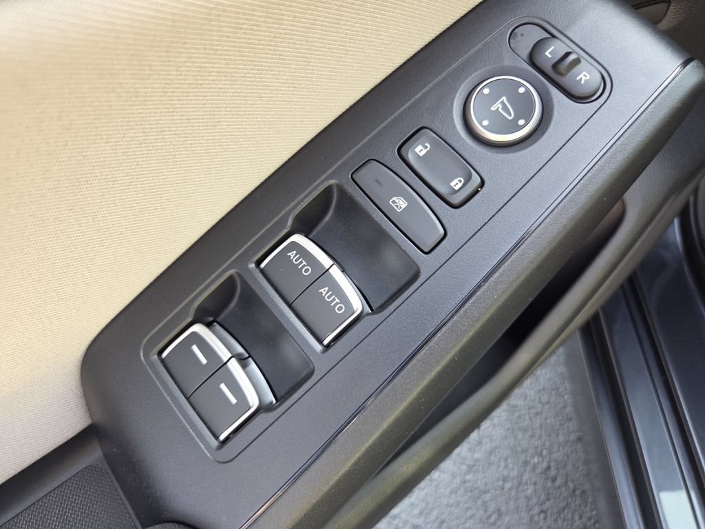 Used 2024 Honda Civic LX image 27