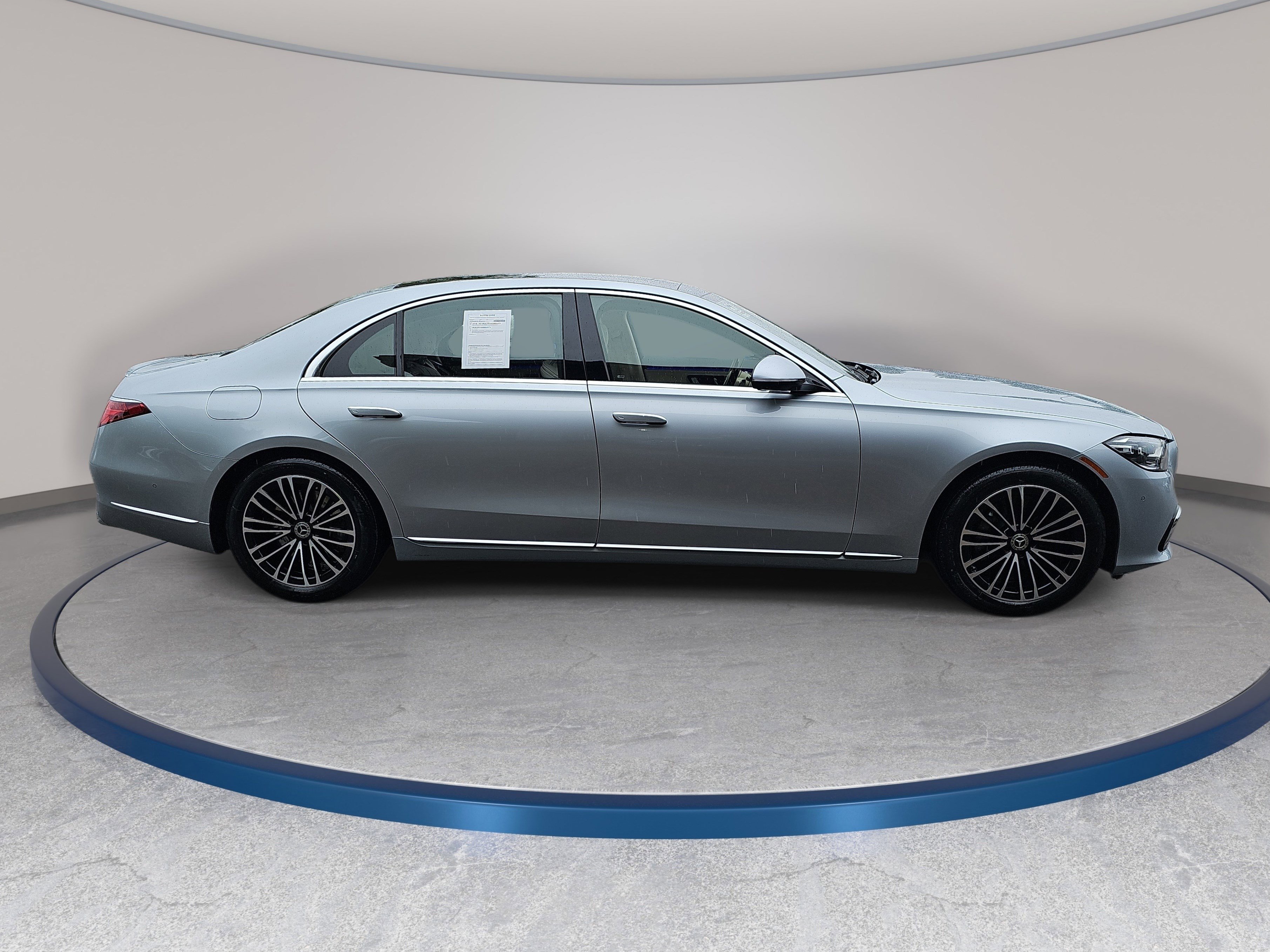 Used 2023 Mercedes-Benz S 500 4MATIC image 5