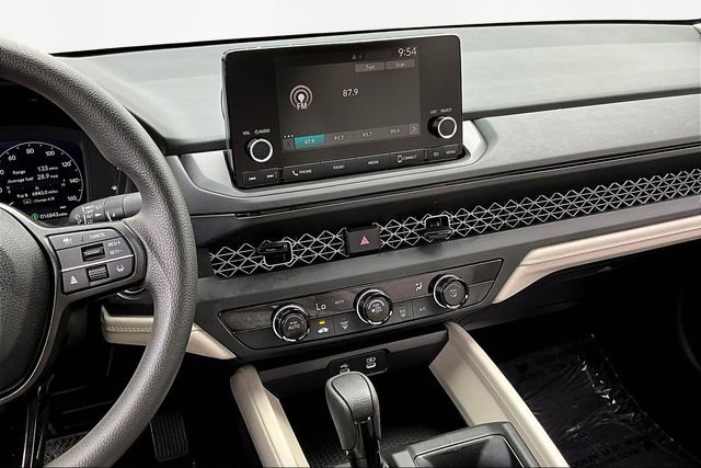 Used 2024 Honda Accord LX image 11