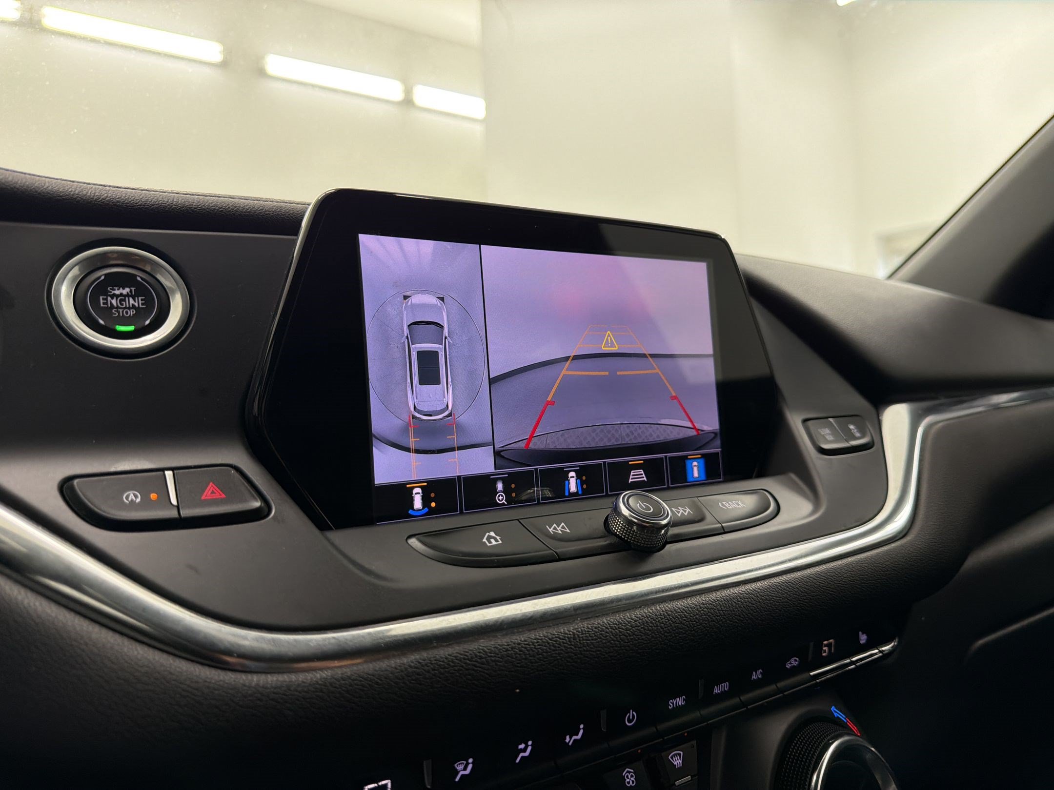 Used 2022 Chevrolet Blazer LT w/ Sound & Technology Package FWD image 26