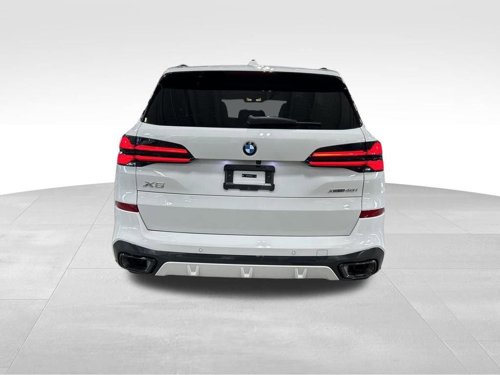 Used 2024 BMW X5 xDrive40i w/ M Sport Package image 10