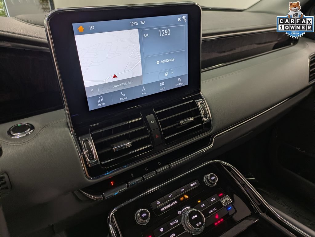 Used 2019 Lincoln Navigator Select w/ Technology Package AWD/4WD image 13