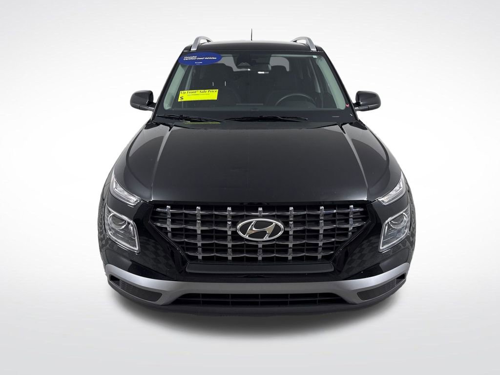 Used 2024 Hyundai Venue SEL image 11