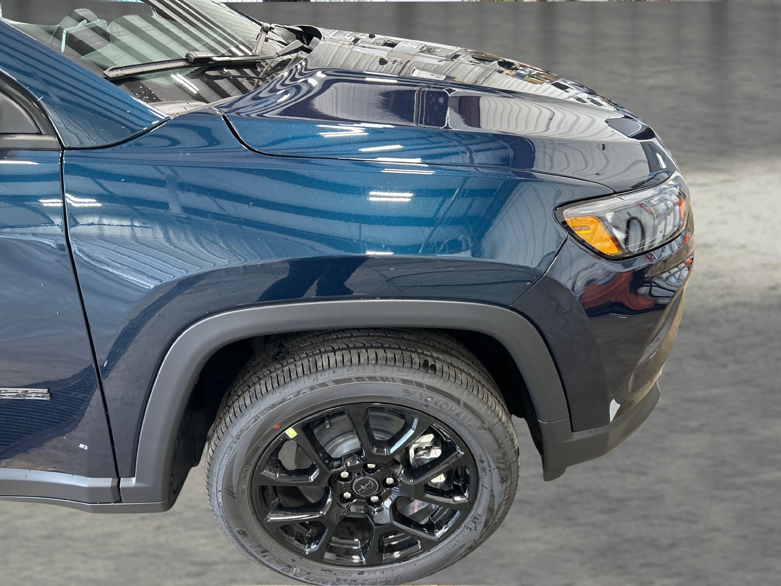 New 2026 Jeep Compass Latitude AWD/4WD image 23