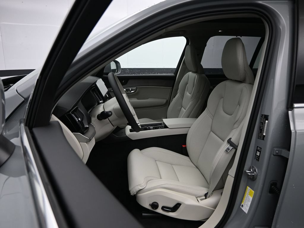 New 2026 Volvo XC90 T8 Ultra w/ Protection Package Premier AWD/4WD image 20