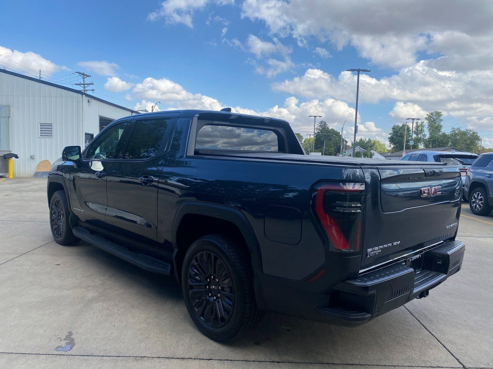 New 2026 GMC Sierra EV Elevation w/ Premium Package image 35