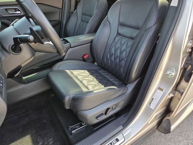 Used 2021 Nissan Rogue Platinum AWD/4WD image 5