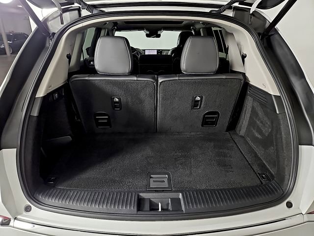 Used 2024 Acura MDX FWD w/ Technology Package image 31