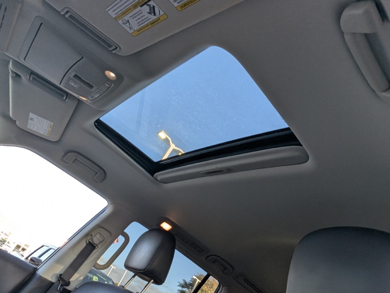 Used 2020 Nissan Armada SL w/ Premium Package RWD image 26