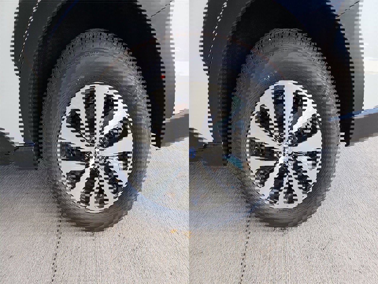 New 2025 Subaru Outback Premium image 33