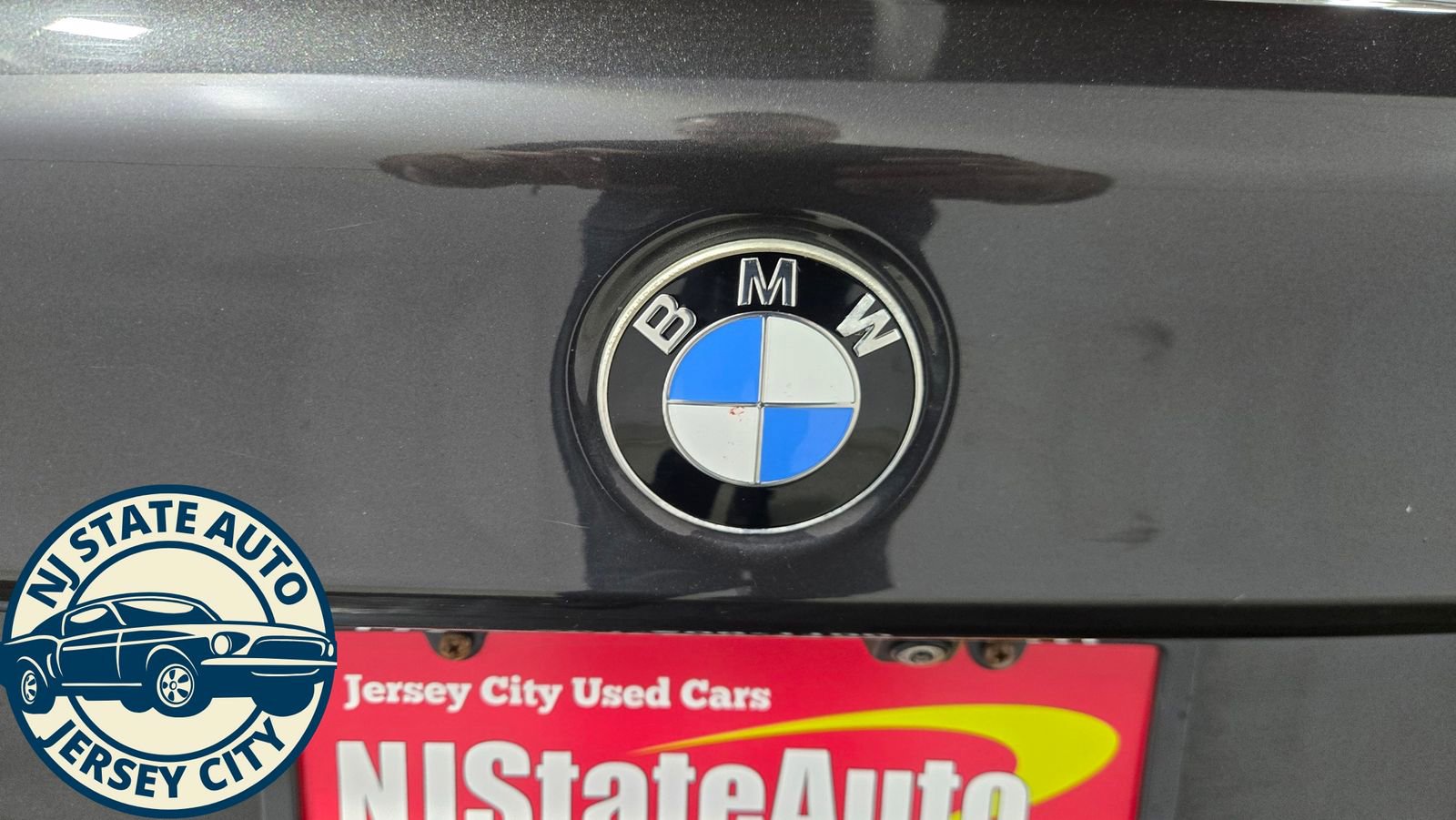 Used 2018 BMW 530e xDrive w/ Premium Package 2 image 33