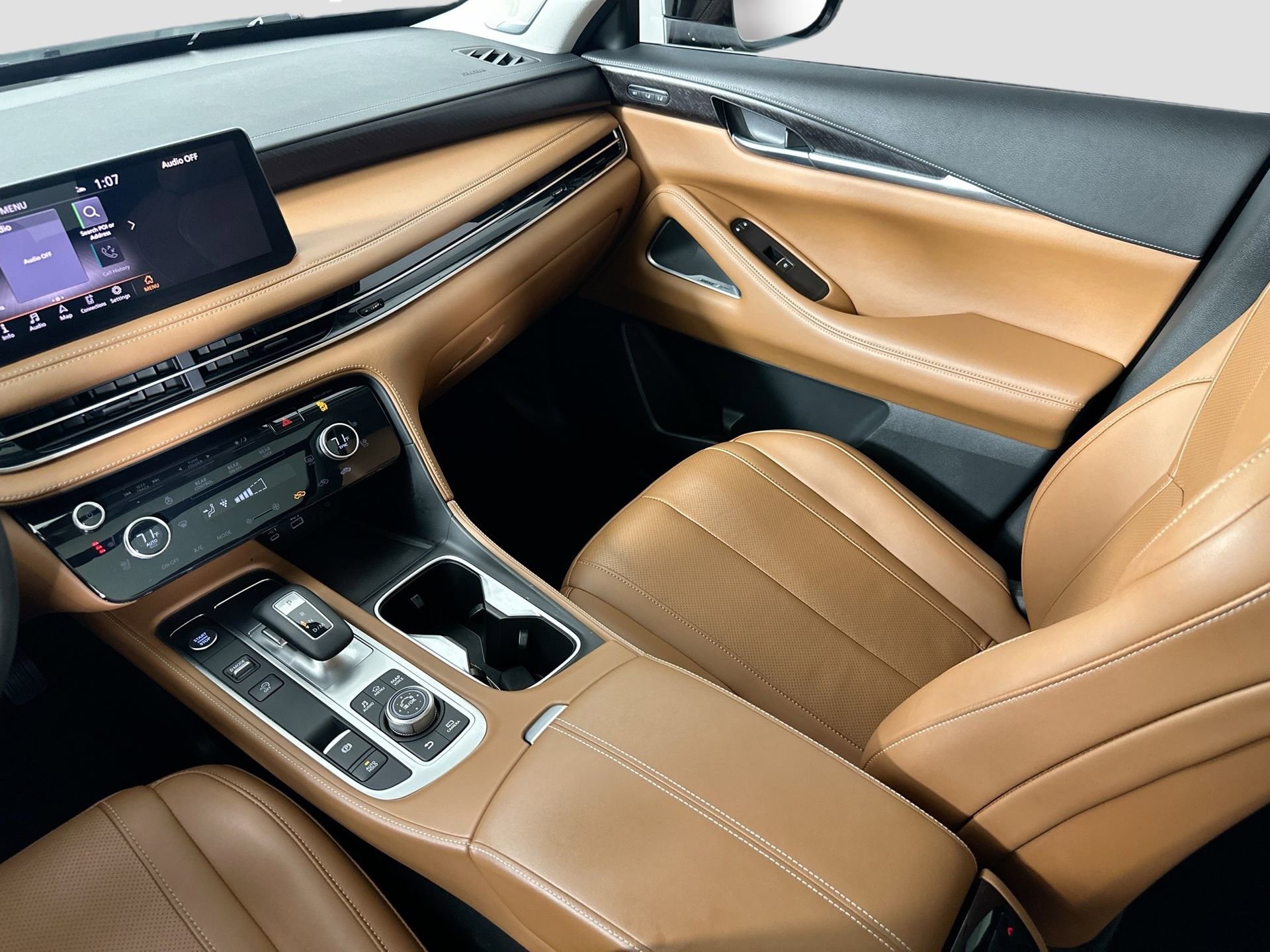 Used 2024 INFINITI QX60 Sensory w/ Vision Package image 25