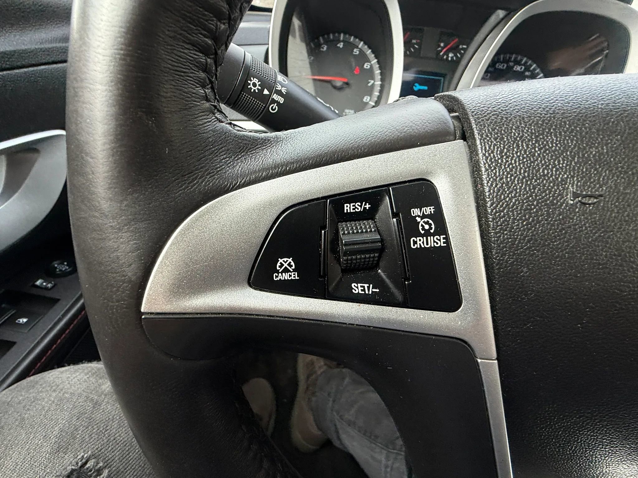Used 2015 Chevrolet Equinox LT w/ Driver Convenience Package FWD image 20