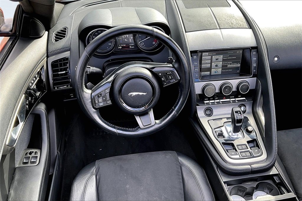 Used 2015 Jaguar F-TYPE Convertible image 5