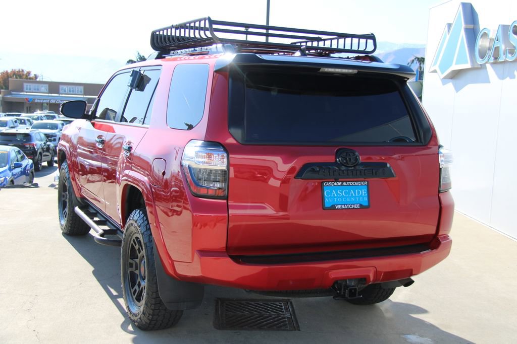 Used 2021 Toyota 4Runner Venture w/ Moonroof Package image 6