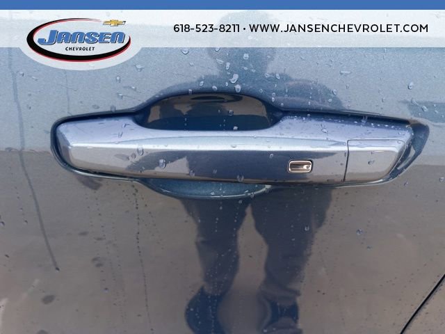 New 2026 Chevrolet Traverse LT w/ Driver Confidence Package FWD image 11