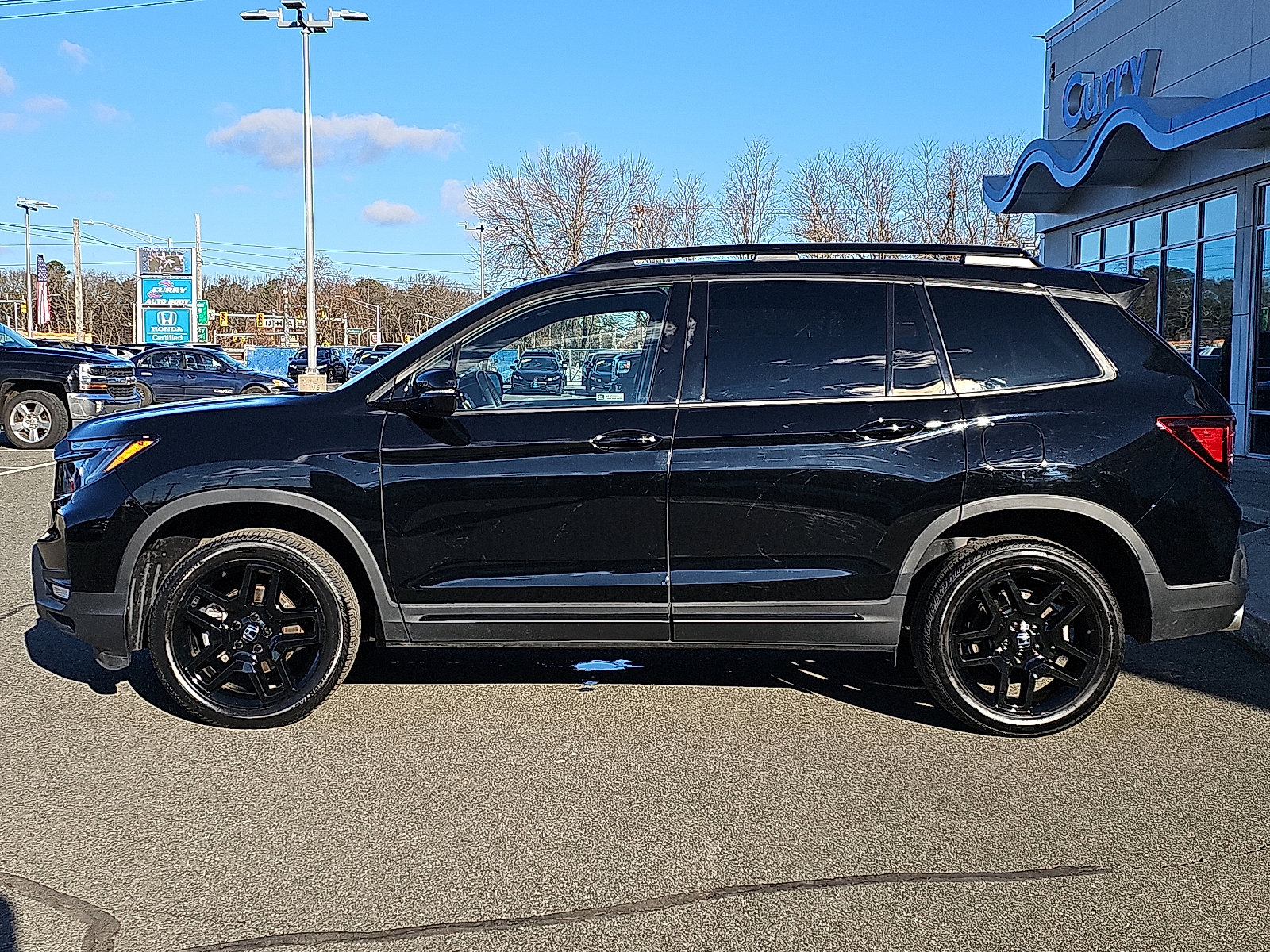 Used 2024 Honda Passport Black Edition image 7
