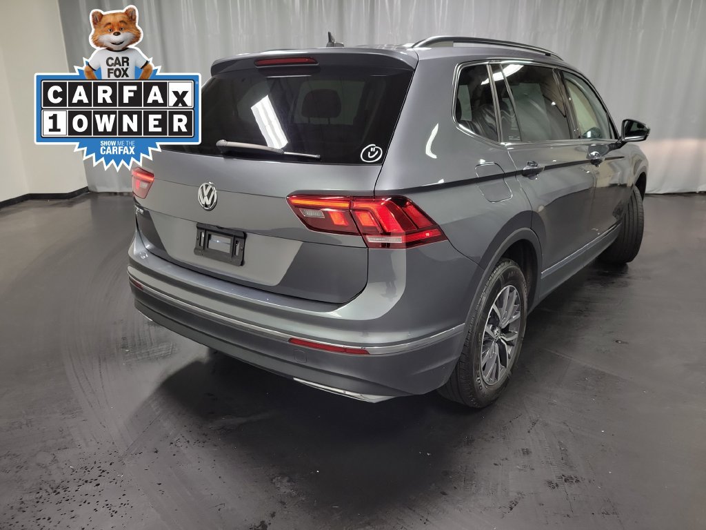 Used 2020 Volkswagen Tiguan SE w/ Panoramic Sunroof Package FWD image 8