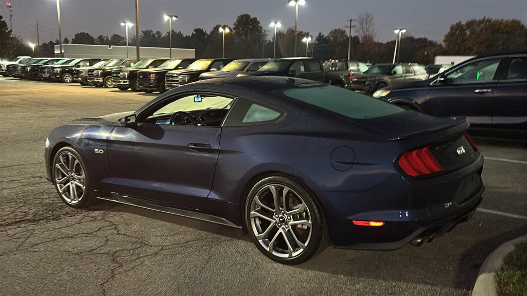 Used 2018 Ford Mustang GT Premium w/ Equipment Group 401A RWD image 5