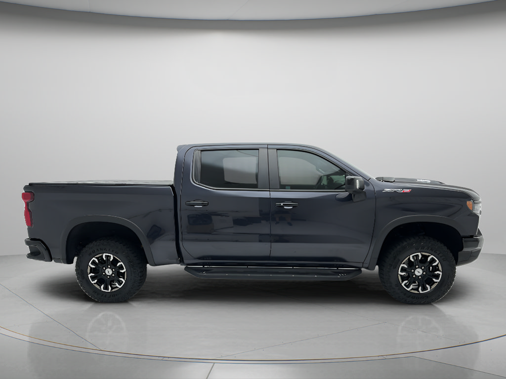 Used 2024 Chevrolet Silverado 1500 ZR2 w/ Technology Package AWD/4WD image 4
