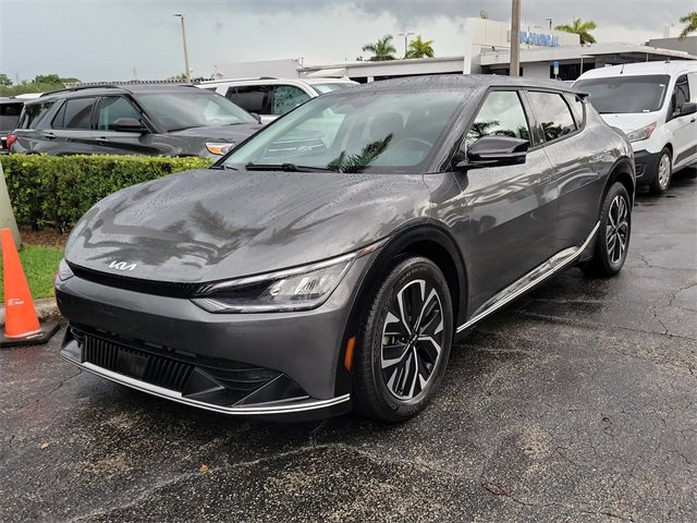 Used 2022 Kia EV6 Wind image 33