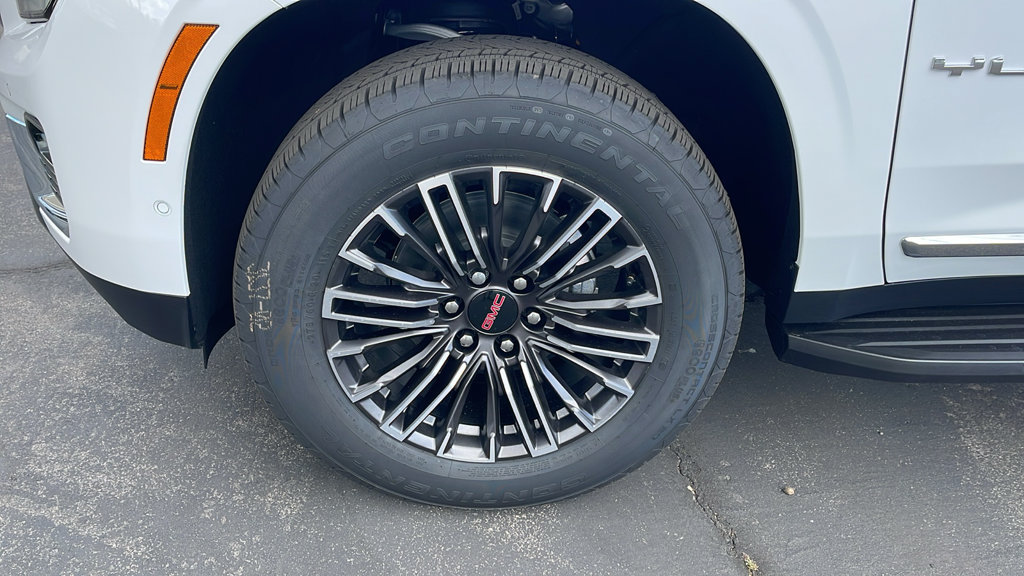 New 2026 GMC Yukon XL Elevation AWD/4WD image 9