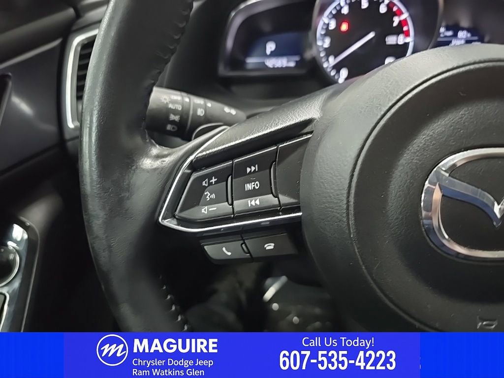 Used 2017 MAZDA MAZDA3 Grand Touring w/ Premium Equipment Package FWD image 23