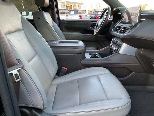 Used 2022 GMC Yukon SLT w/ SLT Premium Package image 21