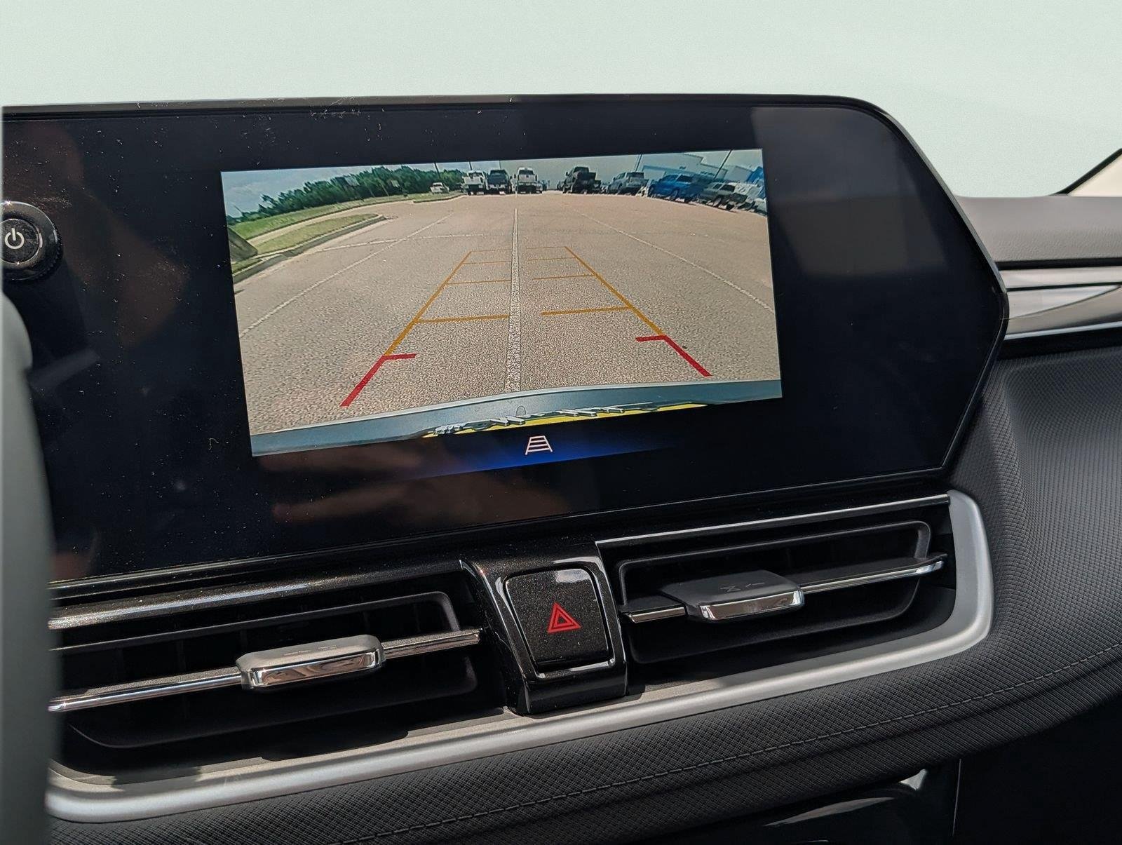 New 2026 Chevrolet TrailBlazer LT w/ Driver Confidence Package FWD image 21