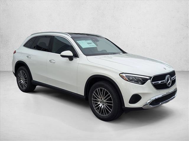 Used 2025 Mercedes-Benz GLC 300 image 6