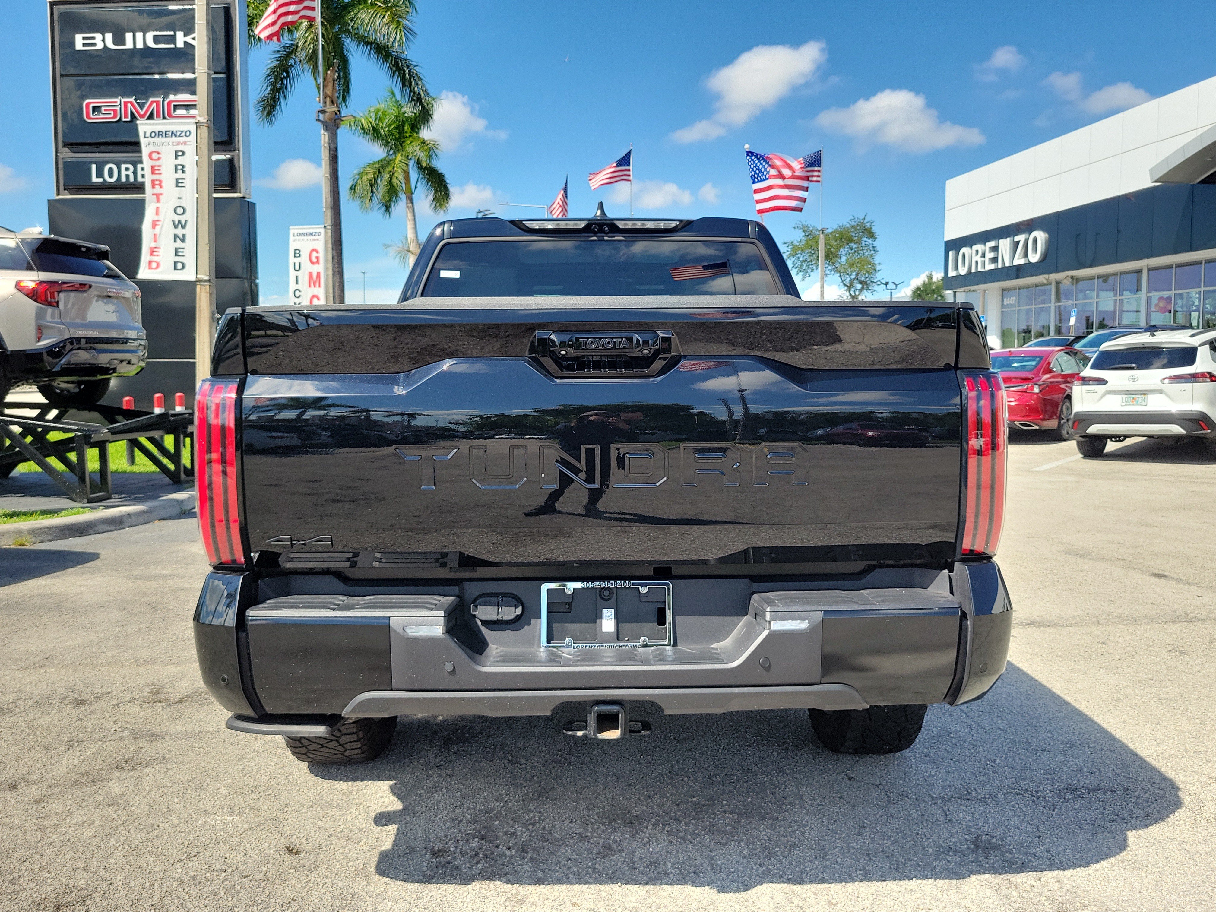 Used 2025 Toyota Tundra Platinum AWD/4WD image 6