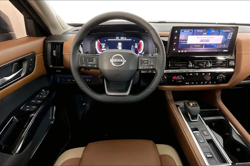 New 2026 Nissan Pathfinder Platinum w/ Accent Package FWD image 23