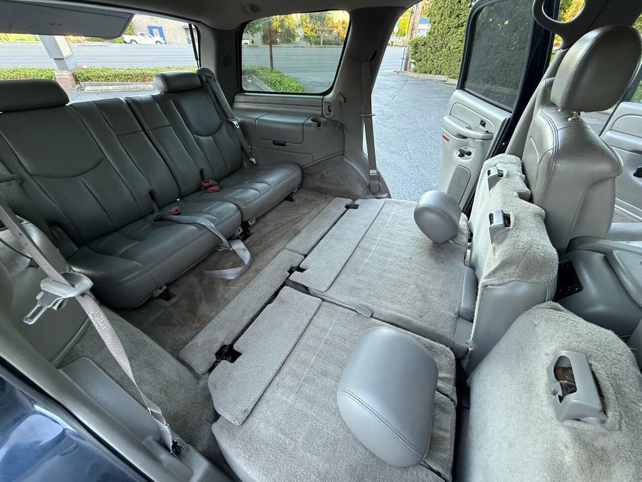 Used 2004 GMC Yukon SLT w/ 1SD Preferred Equipment Group image 41