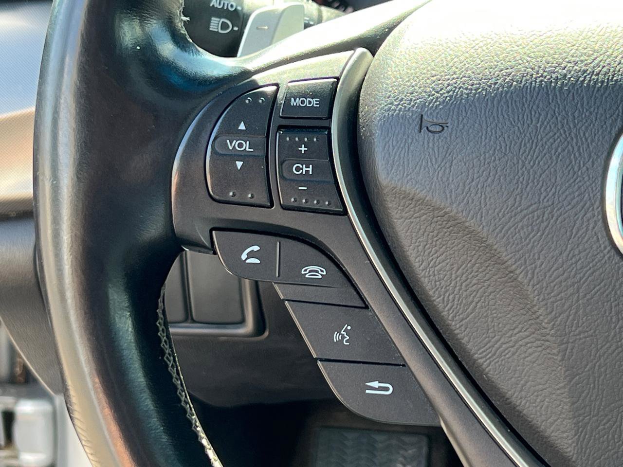 Used 2012 Acura TL SH-AWD image 19