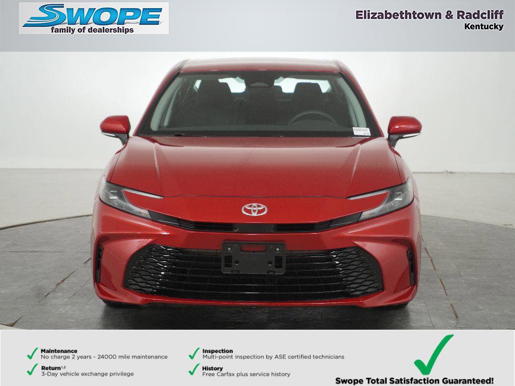 Used 2025 Toyota Camry LE FWD image 8