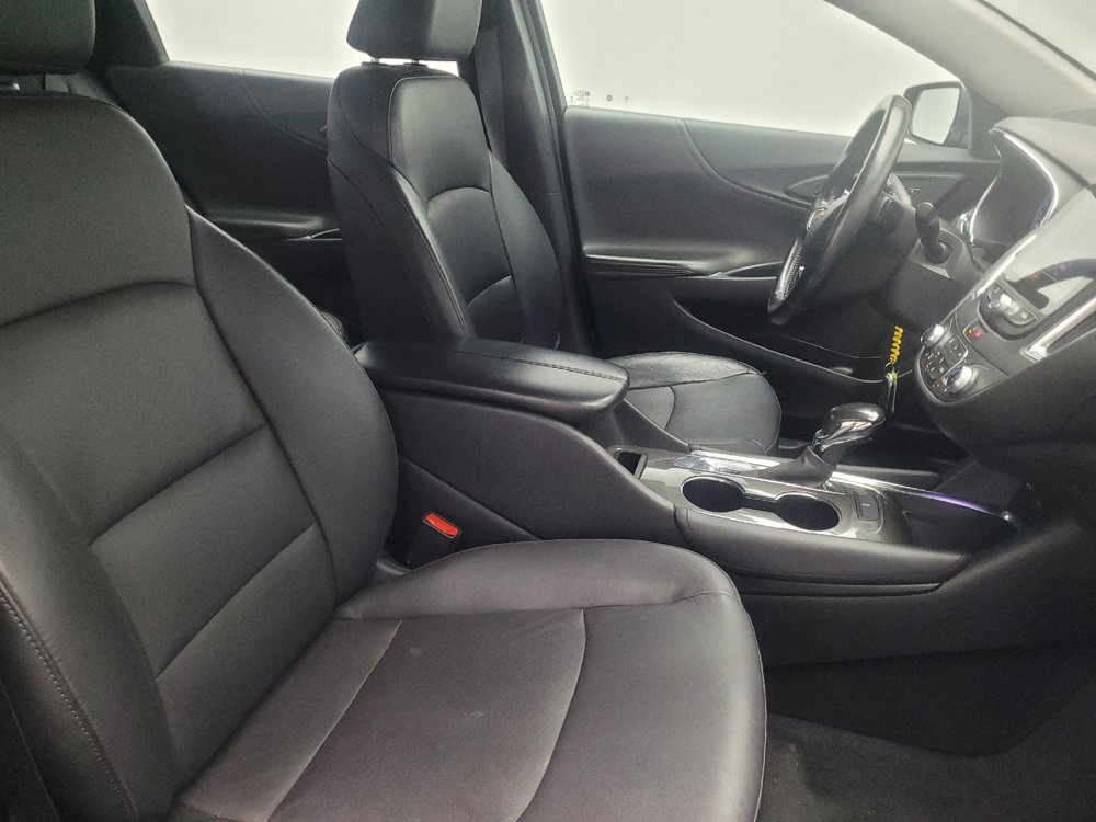 Used 2021 Chevrolet Malibu LT w/ Leather Package FWD image 21