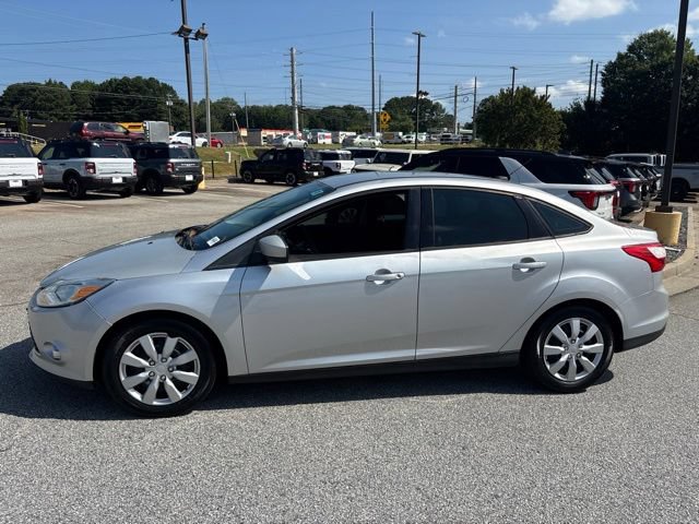 Used 2012 Ford Focus SE FWD image 5